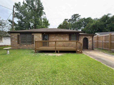 Property photo of 563 W Bolivar Street, Vidor, TX 77662