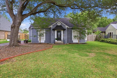 Photo of 265 W Caldwood Dr., Beaumont, TX 77707 (MLS # 269088)