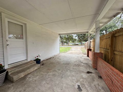 A home in Woodville