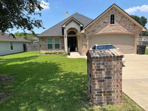 Property photo of 5569 Hogaboom Rd, Groves, TX 77619