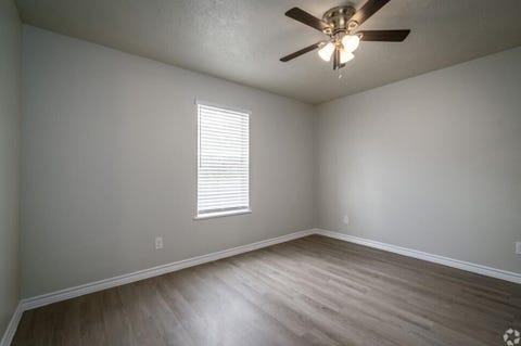 Photo of 7071 S Bilbo Rd Unit 5, Orange, TX 77632 (MLS # 270335)