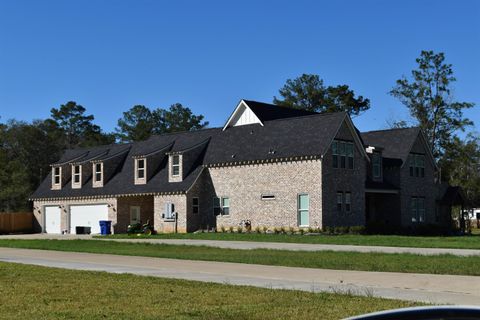 A home in Lumberton