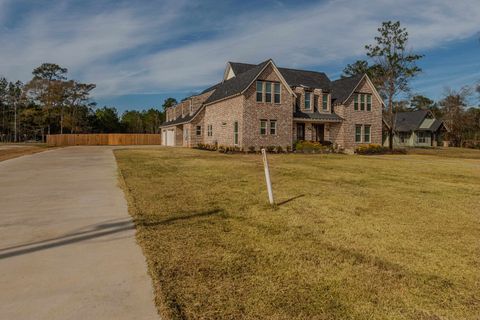 A home in Lumberton