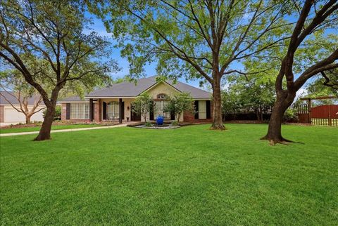 Photo of 3408 Briar Creek Dr., Beaumont, TX 77706 (MLS # 266296)