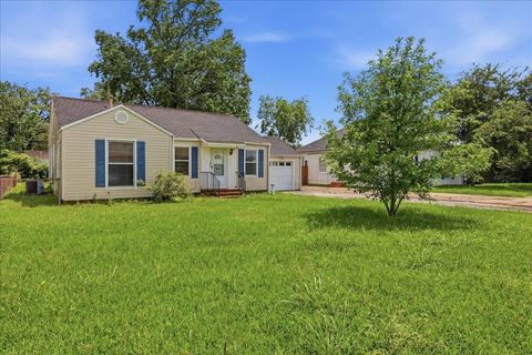 Property photo of 2675 Louisiana, Beaumont, TX 77702