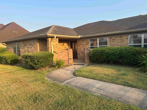 Photo of 2675 Dauphine Place, Beaumont, TX 77705 (MLS # 270502)