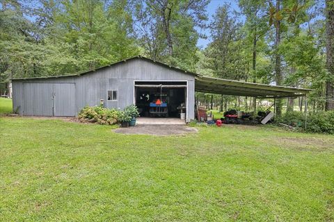 A home in Brookeland