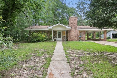 A home in Brookeland