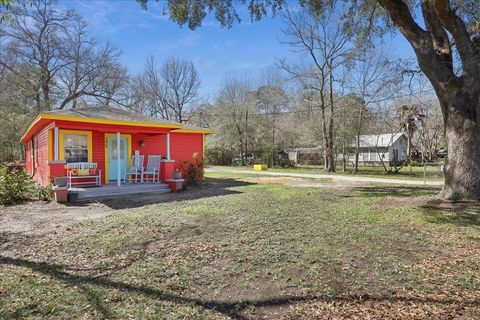 A home in Vidor