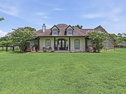 Photo of 5505 Oak Shadows, Bridge City, TX 77630 (MLS # 270209)