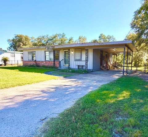 Photo of 205 Nash, Orange, TX 77630 (MLS # 271850)