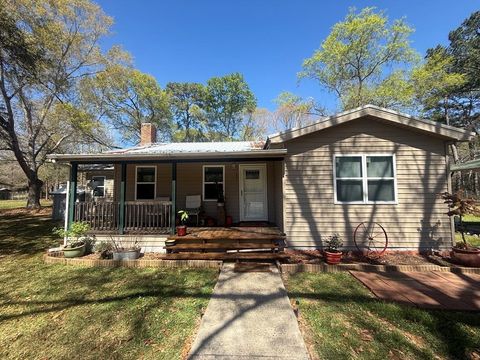 Photo of 285 County Road 564, Kirbyville, TX 75956 (MLS # 265883)