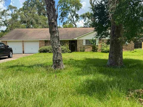 Photo of 7570 Forest Park, Beaumont, TX 77707 (MLS # 269144)