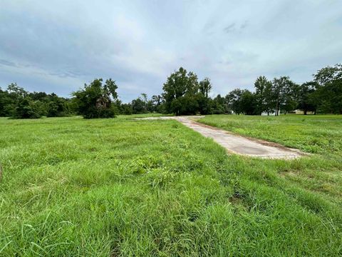 Photo of 295 Stapper, Bridge City, TX 77611 (MLS # 263366)