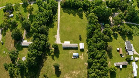 Photo of 814 County Road 642, Buna, TX 77612 (MLS # 270419)