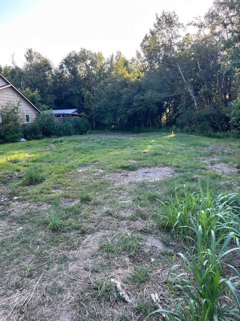 Photo of 10530 Opal St, Beaumont, TX 77705 (MLS # 265986)