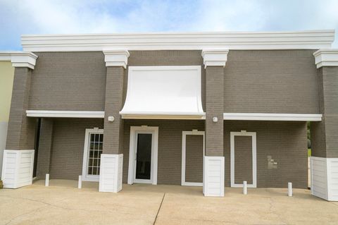 Photo of 1608 W Park Avenue, Orange, TX 77630 (MLS # 263341)