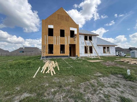 Photo of 3600 Trenton Ln, Beaumont, TX 77706 (MLS # 266284)