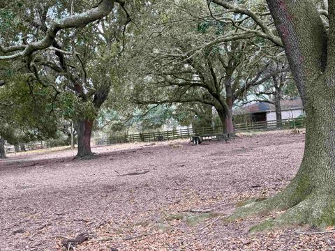 Photo of 46721 Ih 10, Winnie, TX 77665 (MLS # 264862)