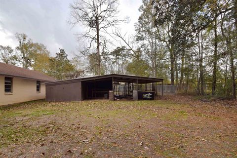 A home in Lumberton