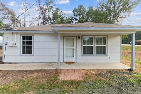 A home in Kirbyville