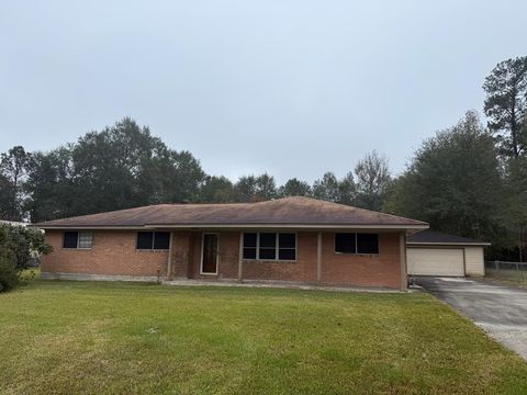 Photo of 411 E Stadium, Kirbyville, TX 75956 (MLS # 263470)