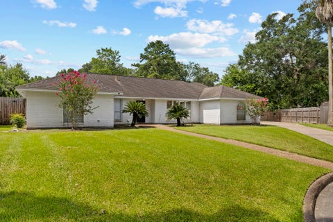 Photo of 7885 Weaver, Beaumont, TX 77706 (MLS # 269934)