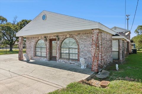 A home in Bridge City