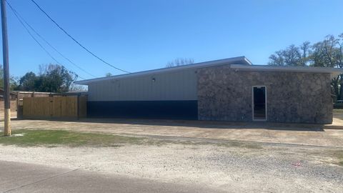 Photo of 1519 Burton, Orange, TX 77630 (MLS # 257460)