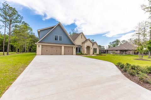 A home in Lumberton