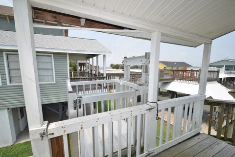 A home in Crystal Beach