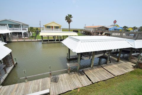 A home in Crystal Beach