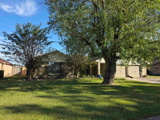 7008 LIMERICK DR, BEAUMONT, TX 77706 - Image b66a2d1d33e3f0cab7c7aed97a8a19ce/1012609723