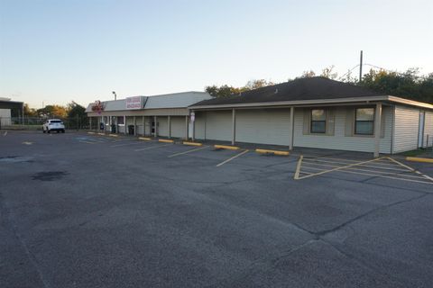 Photo of 5885 W Port Arthur Rd, Port Arthur, TX 77640 (MLS # 263750)