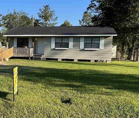 A home in Lumberton