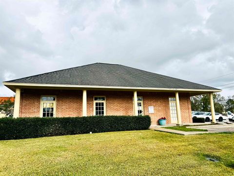 Photo of 6410 Wellington, Beaumont, TX 77706 (MLS # 264384)