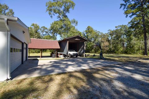 A home in Lumberton