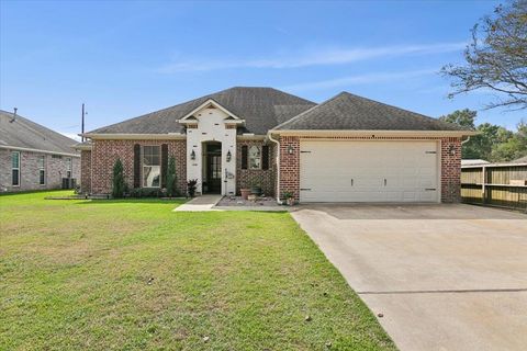 A home in Vidor