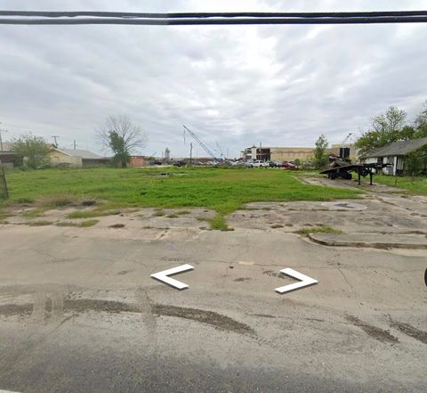 Photo of 509 Border St., Orange, TX 77630 (MLS # 267810)