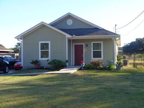 Photo of 9015 Landis Drive, Beaumont, TX 77707 (MLS # 263674)