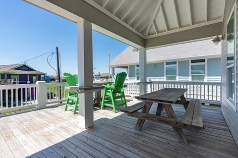 A home in Crystal Beach