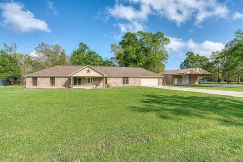 Photo of 2387 Twin Oaks, Orange, TX 77630 (MLS # 265783)