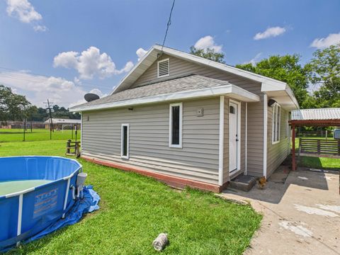 Photo of 8085 Old Voth Rd., Beaumont, TX 77708 (MLS # 266117)