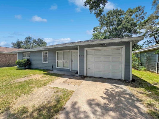 620 SMELKER ST, BEAUMONT, TX 77707 - Image bc017d60bf4e75267d8d2bae05d9245d/1093912912