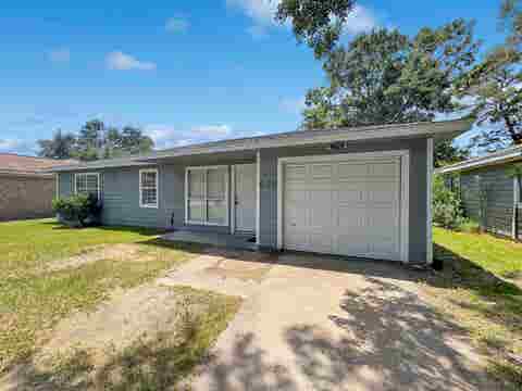 Photo of 620 Smelker Street, Beaumont, TX 77707 (MLS # 270446)