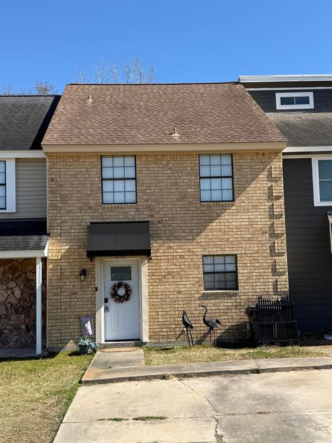 Photo of 232 Parkside, Bridge City, TX 77611 (MLS # 264985)