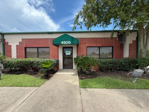 Photo of 4909 Hwy 69 S, Beaumont, TX 77705 (MLS # 259520)