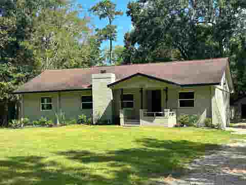 Photo of 1922 Brookshire Rd, Orange, TX 77630 (MLS # 270066)