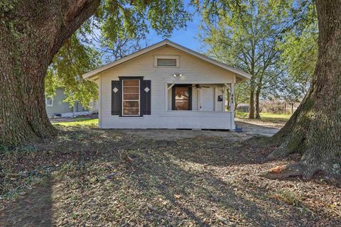 Photo of 665 Euclid, Beaumont, TX 77705 (MLS # 264698)