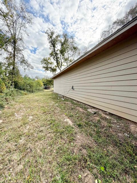 Photo of 2125 Gill St., Beaumont, TX 77703 (MLS # 264712)